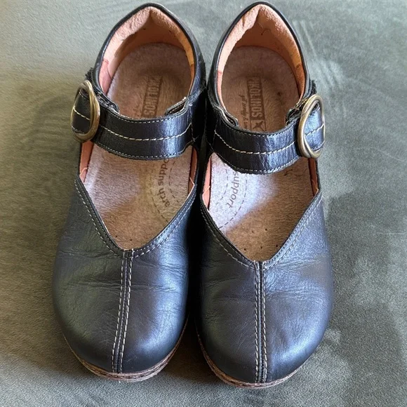 Pikolinos Granada Mary Jane, Black - Picture 3 of 14